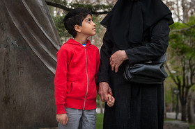 به نگاه مادر سوگند